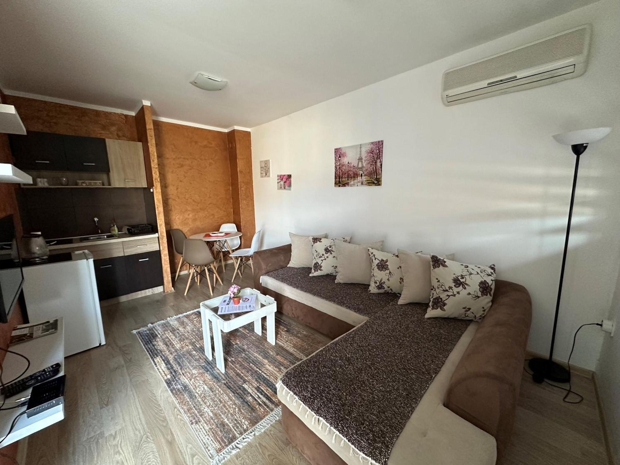 Apartmani Vucinic Cetinje Bagian luar foto